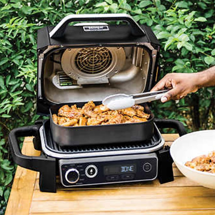 Professional Outdoor Grill and Smoker. Built-in Thermometer. 7-in-1 main grill. BBQ Smoker. Air Fryer. Bake. Bake. dehydrate. Grill. Firewood Pellet. Portable. electric (updated)